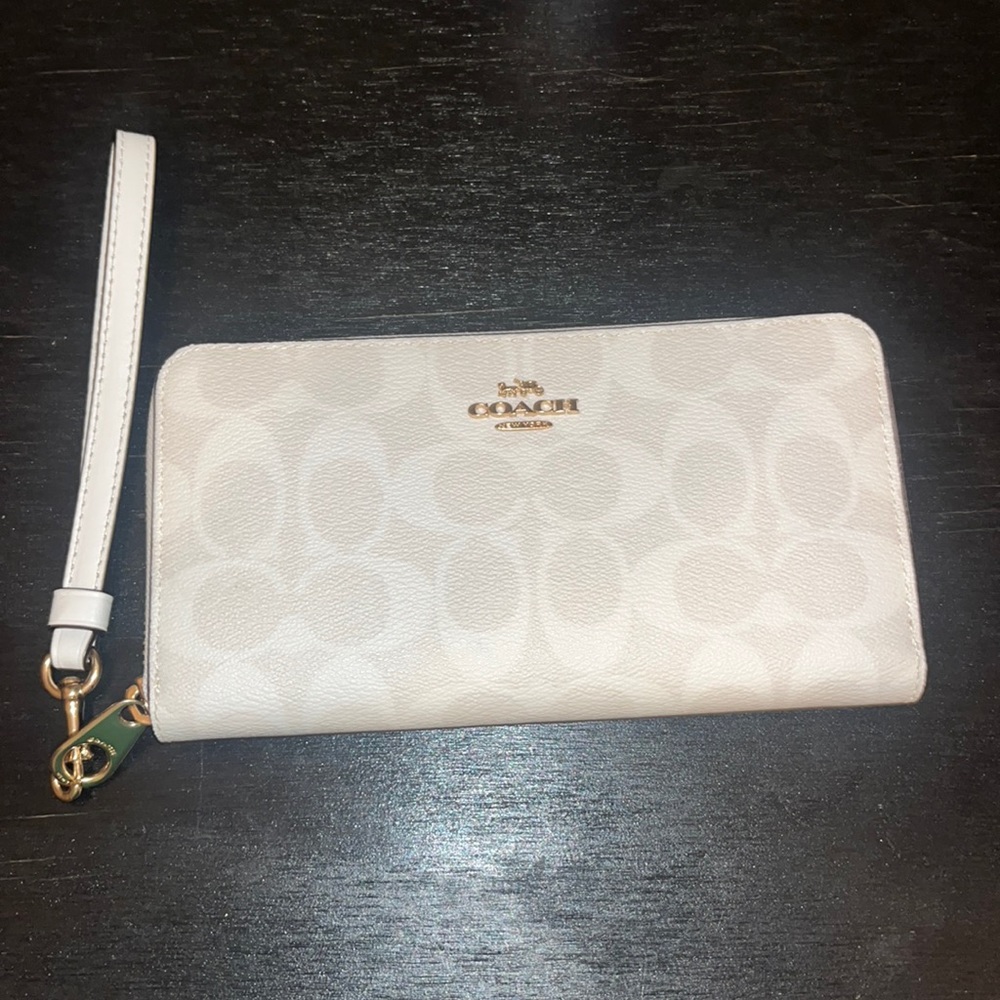 Coach wallet